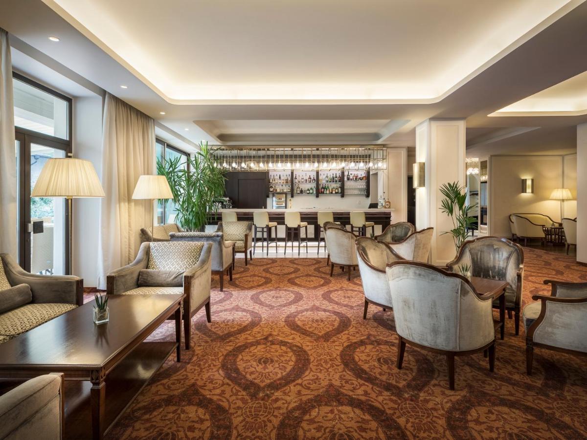 Hotel Palma Meran Buitenkant foto